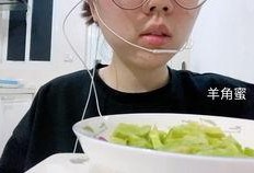 网红吃瓜僧,揭秘网络红人的佛系生活与吃瓜趣事
